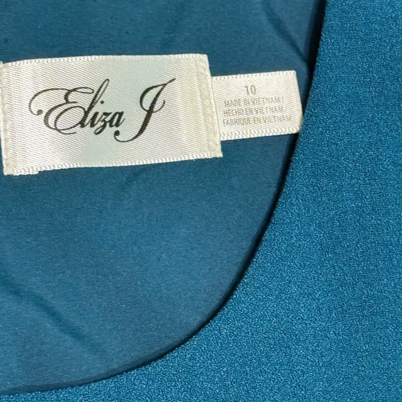 Eliza J Elegant Teal Dress with Balloon Sleeves - Picture 6 of 8